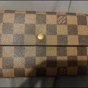 Vintage Authentic Louis Vuitton Women’s Wallet